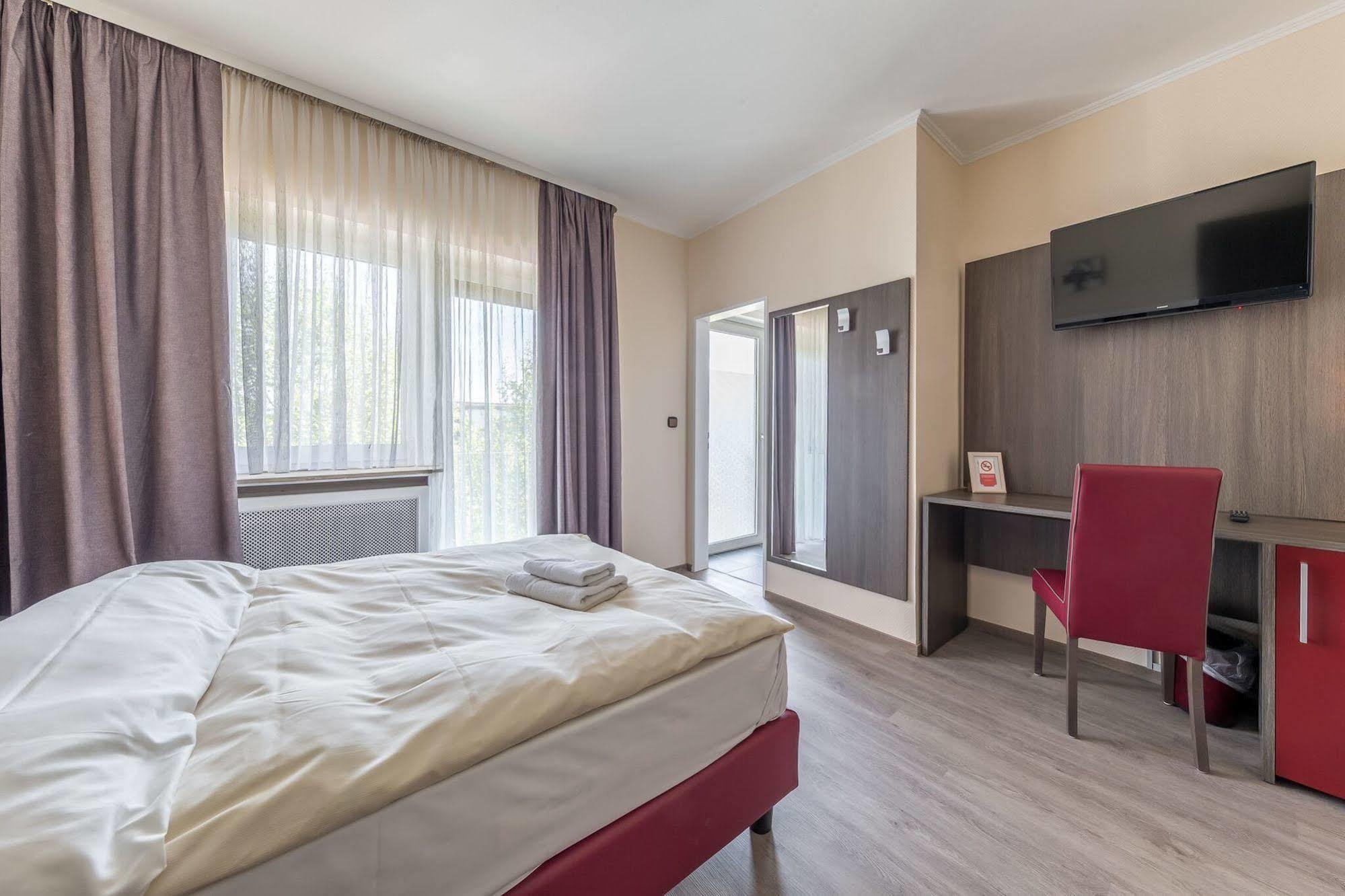 Hotel Klein Frankfurt Frankfurt am Main Bagian luar foto